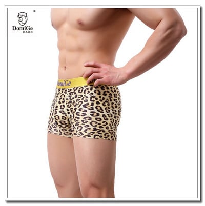 Vyriški boksininkai su gėlių motyvais