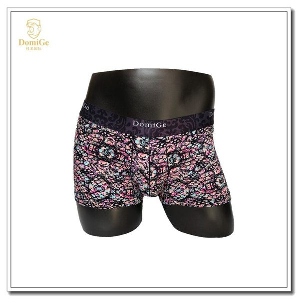 Vyriški boksininkai su gėlių motyvais