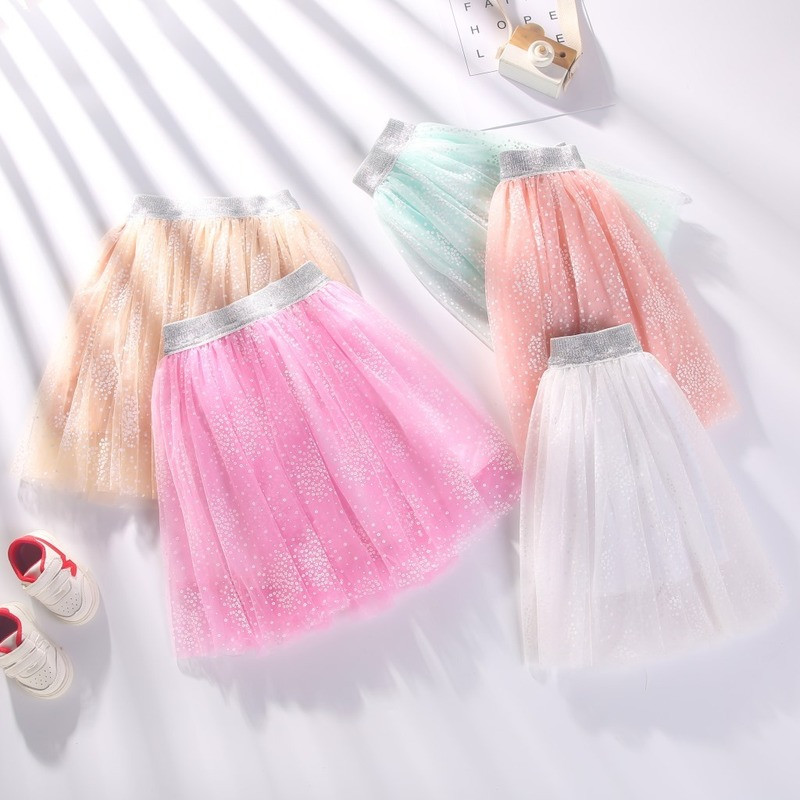 Nauji mergaičių sijonai su žvaigžde