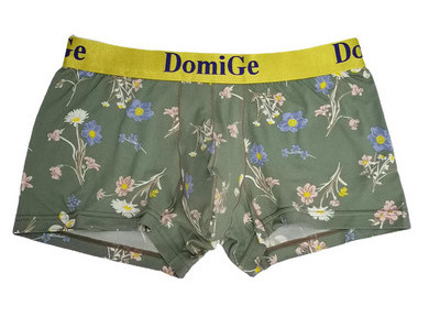 Laia elastse ja lillelise mustriga puuvillased bokserid