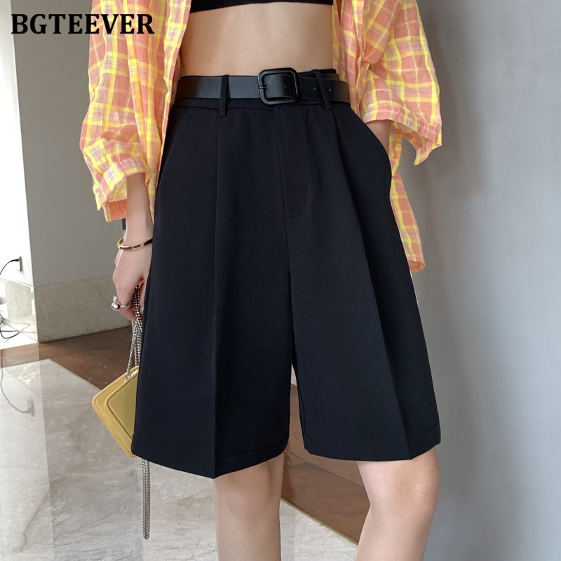 BGTEEVER Mood kõrge vöökohaga naiste lühikesed püksid vabaaja poolpikad püksid Vööga naiste avarate lühikeste pükste taskud 2021 kevadsuvi