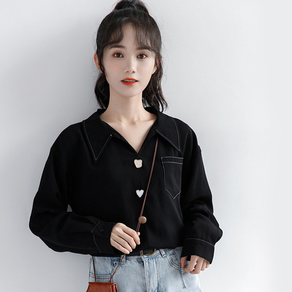 Mittestandardsete nööpidega vabaaja särk