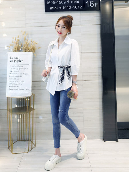 Naiste elegantne paelaga särk