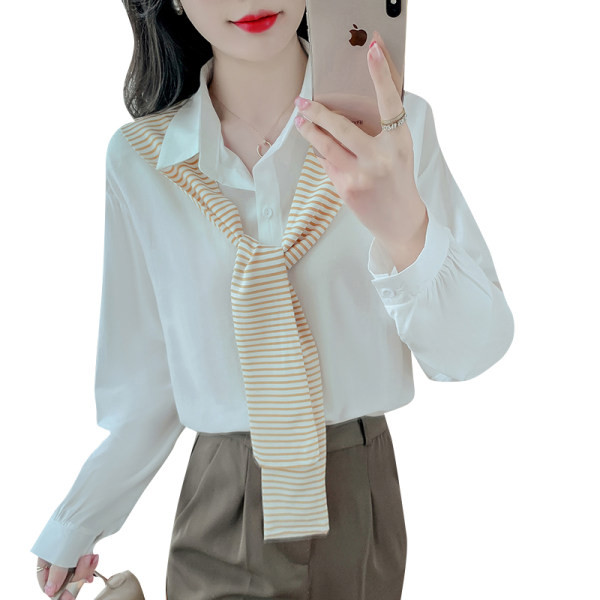 Naiste klassikaline nööbiga särk