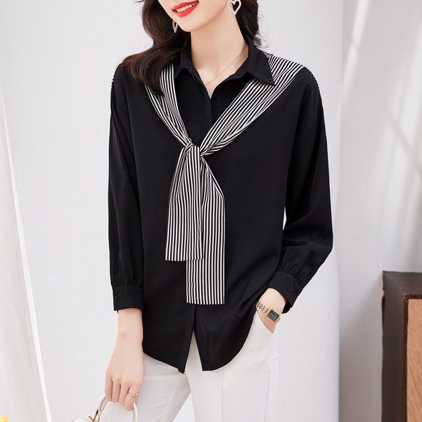 Stilingi pavasariški moteriški marškiniai ilgomis rankovėmis