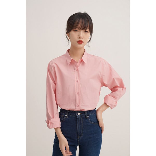Laisvalaikiai moteriški marškiniai klasikine apykakle – rožinės spalvos