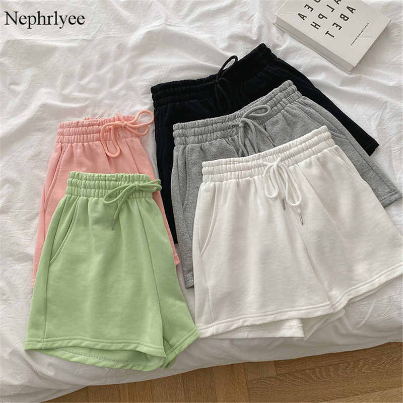 Vruće kratke hlače u korejskom stilu za 2021. Ženske ležerne široke kratke hlače Ljetne modne kratke hlače visokog struka A-kroja Ženske sportske kratke hlače
