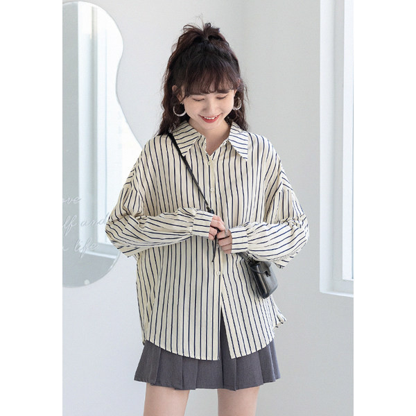 Pikkade varrukatega nööbiga vabaaja triibuline särk