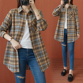 Naiste särk nööpide ja taskuga