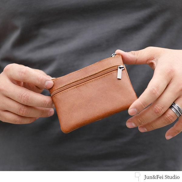 Maža eko odos piniginė pinigams ir dokumentams