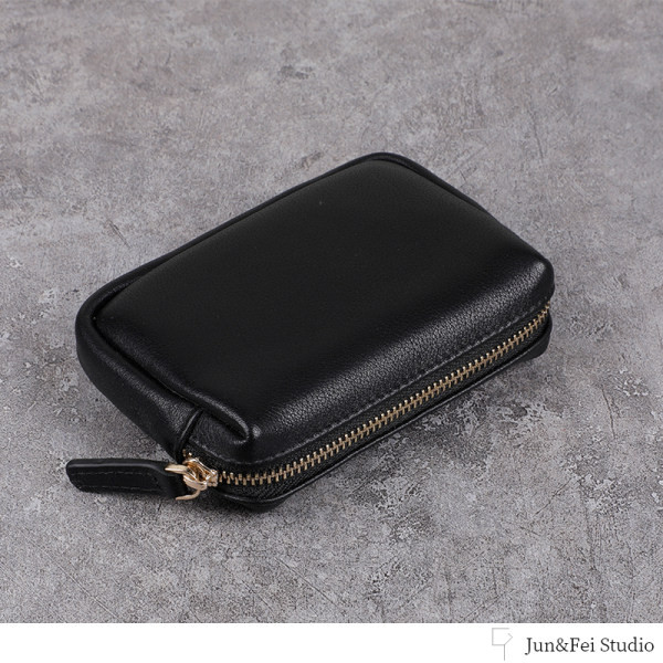 Mali muški novčanik od umjetne kože