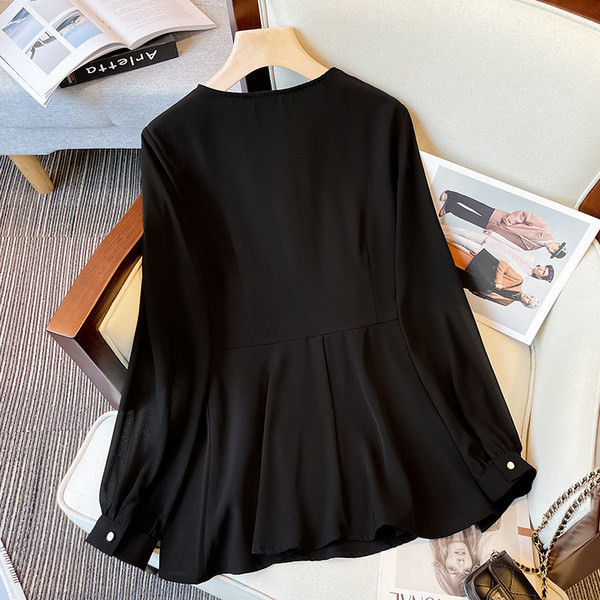 Elegantne pikkade varrukatega v-kaelusega särk naistele