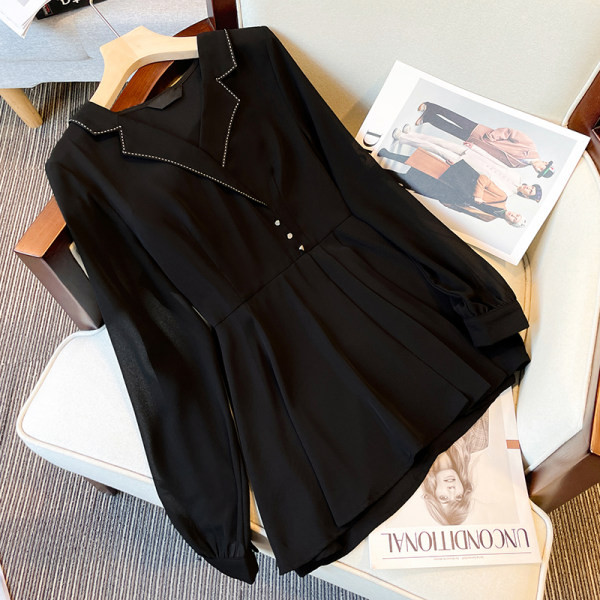 Elegantne pikkade varrukatega v-kaelusega särk naistele