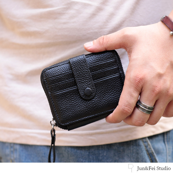 Maža vyriška ekologiška odinė piniginė su rankena