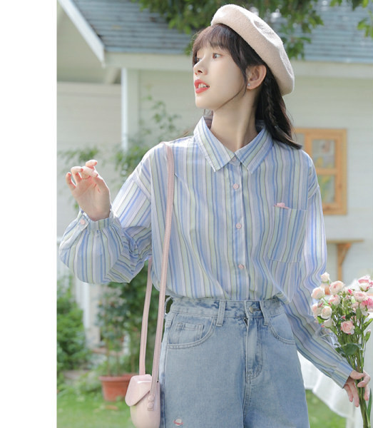 Ženska prugasta bluza s džepom