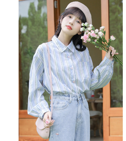 Ženska prugasta bluza s džepom