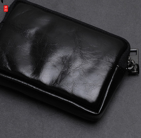 Portofel mic pentru bărbați cu fermoar de culoare neagră