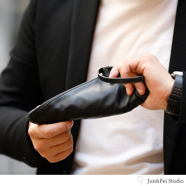 Vyriška odinė piniginė su rankena