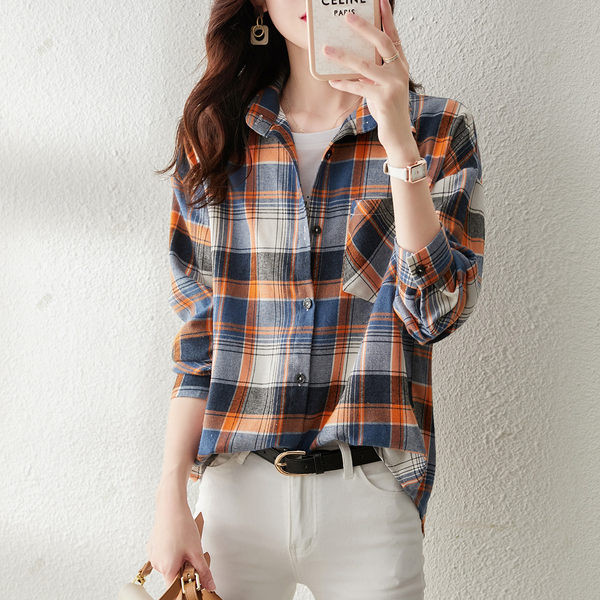 Ženska ležerna karirana košulja s džepovima