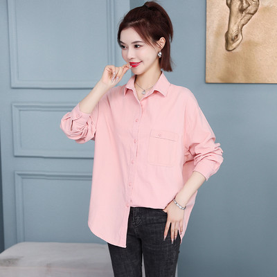 Plataus modelio moteriški marškiniai su kišene – dviejų spalvų