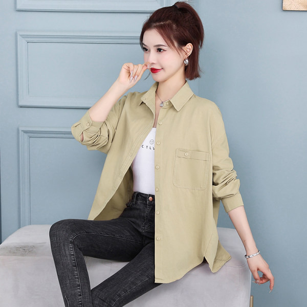 Plataus modelio moteriški marškiniai su kišene – dviejų spalvų