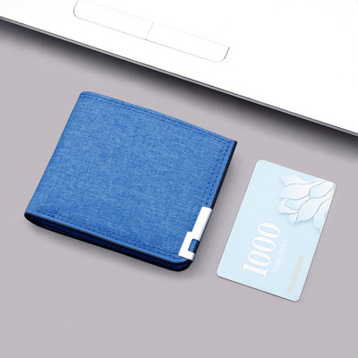 Kis méretű férfi pénztárca hitelkártyáknak és dokumentumoknak