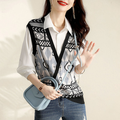 Modernūs moteriški marškiniai smailia iškirpte ir ilgomis rankovėmis