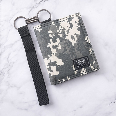 Férfi terepszínű pénztárca fogantyúval