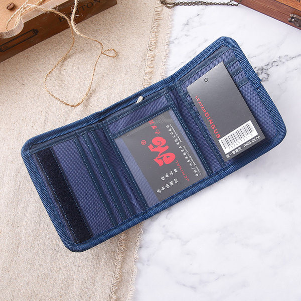 Négyzet alakú férfi pénztárca