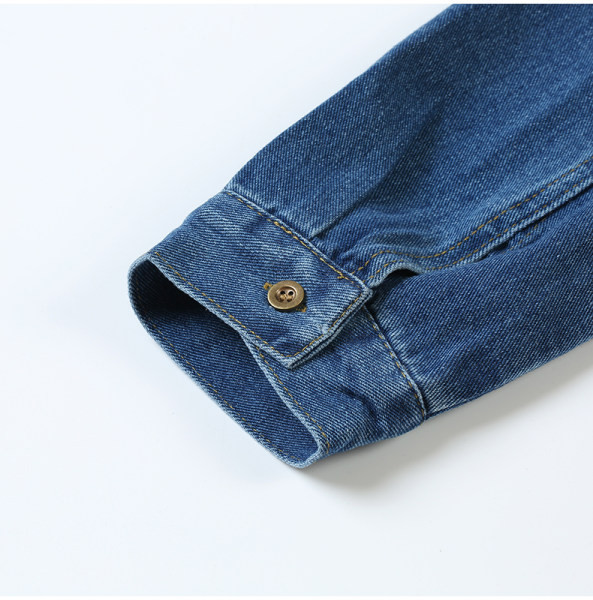 Įprasti moteriški džinsiniai marškiniai su kišenėmis