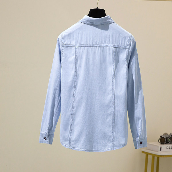 Moteriški džinsiniai marškiniai su sagomis