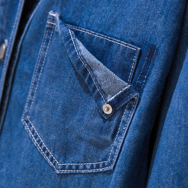 Retro stiliaus džinsiniai marškinėliai moterims su sagomis ir kišene