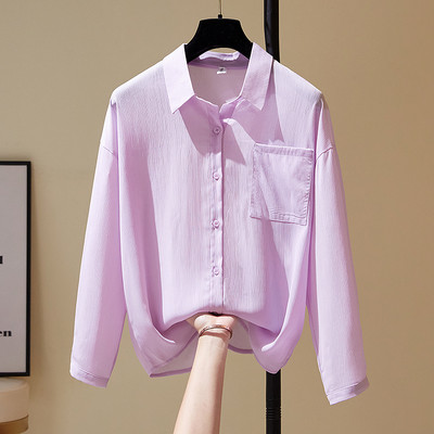 Švaraus rašto moteriški marškiniai su apykakle ir kišene