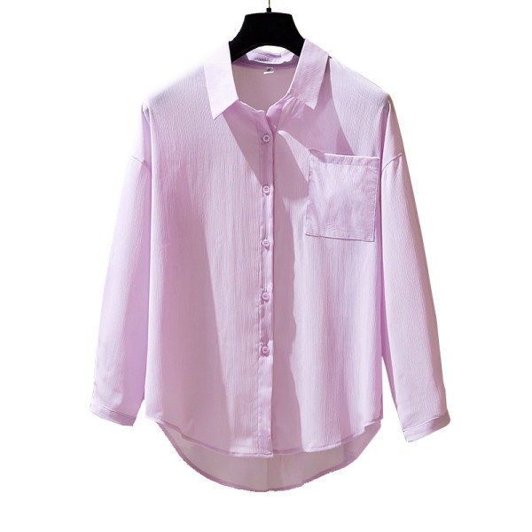 Švaraus rašto moteriški marškiniai su apykakle ir kišene