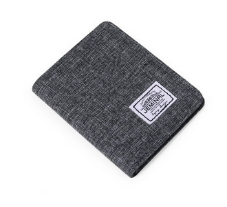 Férfi pénztárca több rekesszel bankjegyek és hitelkártyák tárolására