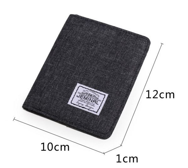 Férfi pénztárca több rekesszel bankjegyek és hitelkártyák tárolására