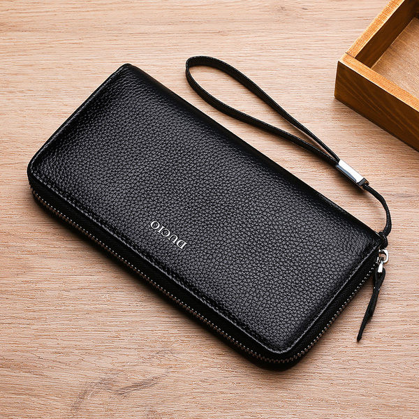 Elegáns férfi pénztárca fém elemmel és cipzárral