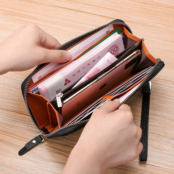 Elegáns férfi pénztárca fém elemmel és cipzárral