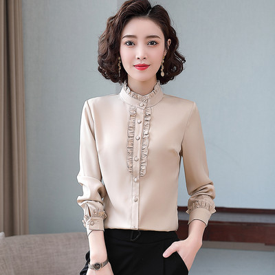 Įvairių spalvų elegantiški moteriški marškiniai