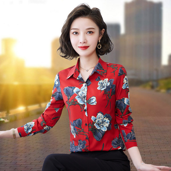 Spalvingi moteriški marškiniai klasikine apykakle