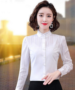 Elegantne tikandi ja nööpidega särk