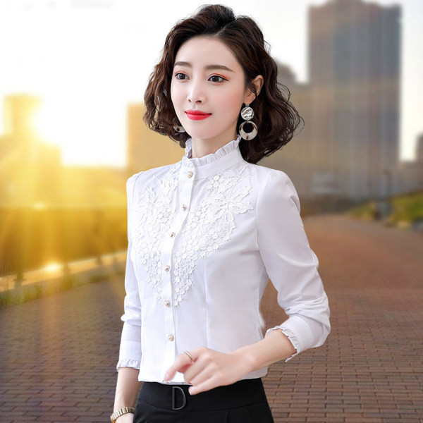 Elegantne tikandi ja nööpidega särk