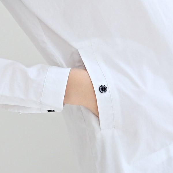 Naiste vabaaja särk – klassikalise kraega