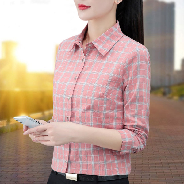 Ruuduline sügissärk naistele - liibuv mudel