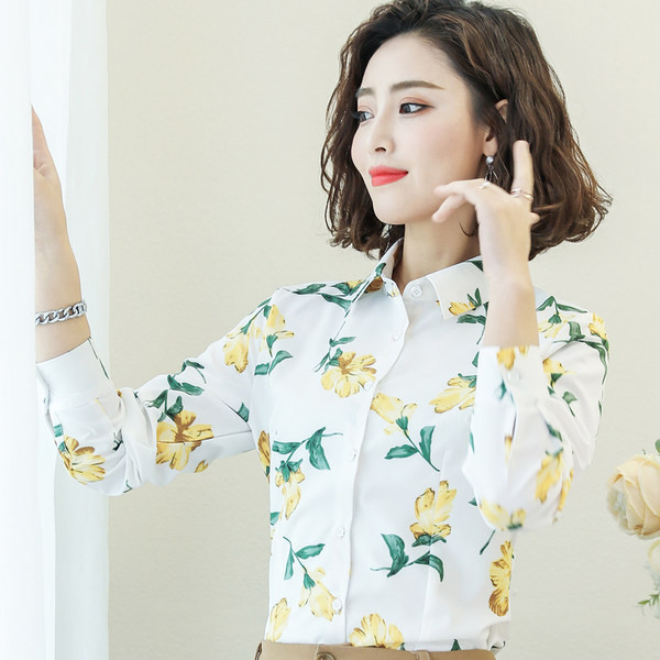 Vabaaja särk prindi ja nööpidega