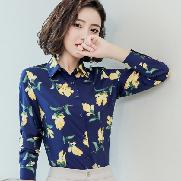 Vabaaja särk prindi ja nööpidega