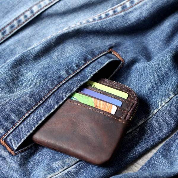 Férfi pénztárca hitelkártyák és érmék tárolására