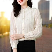 Naiste elegantne tikandiga särk – kahes värvitoonis