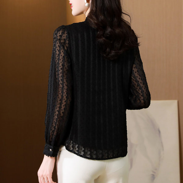 Naiste elegantne tikandiga särk – kahes värvitoonis