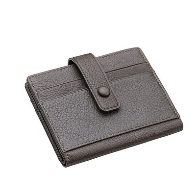 Sulankstoma vyriška odinė piniginė skirta dokumentams ir kredito kortelėms laikyti